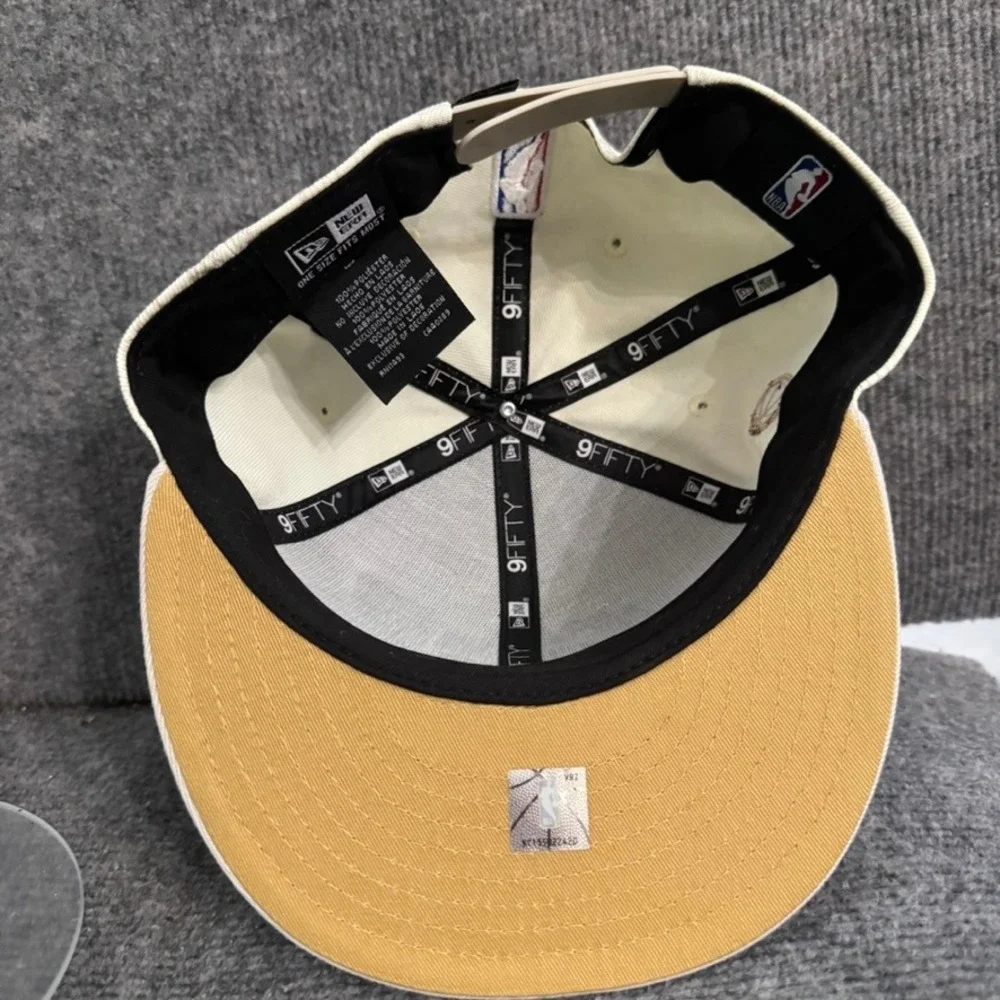 New Era 9FIFTY Boston Celtics NBA Champions 2023-24 Snapback Hat Cream Gold